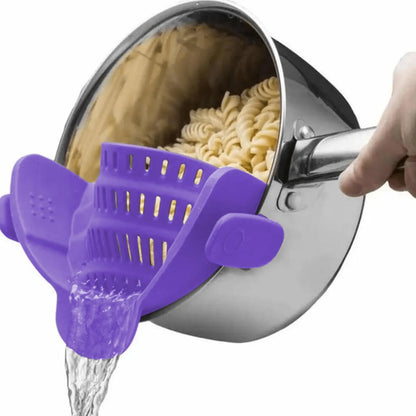 Clip-on Pot Strainer - The Kitchen Gadget You Didn't Know You Need